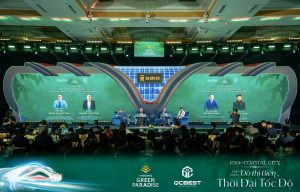 Hội trường buổi toạ đàm.