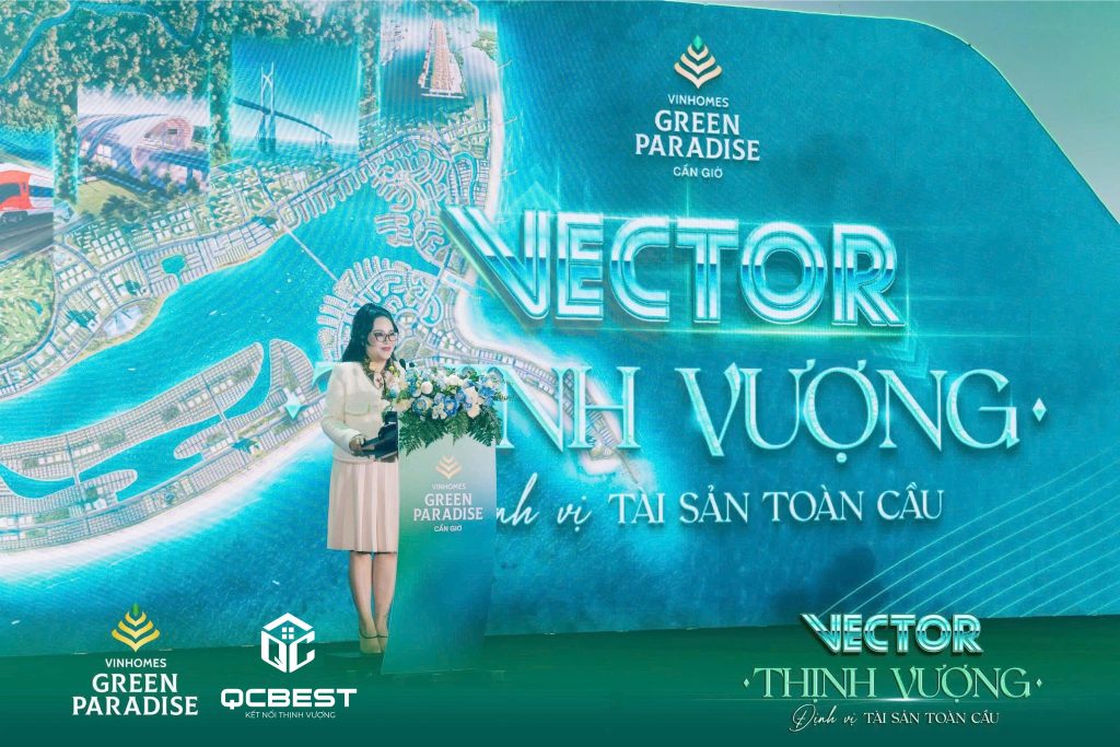 Giám đốc kinh doanh Vinhomes phát biểu.